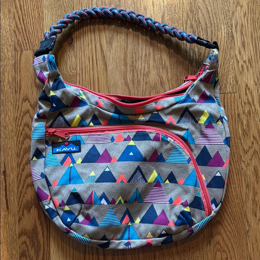 Kavu Shoulder Bag Mountains Hiking  RARE
